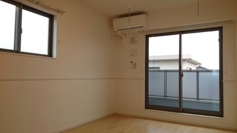 居室・リビング　図面と現状に相違がある場合には現状を優先