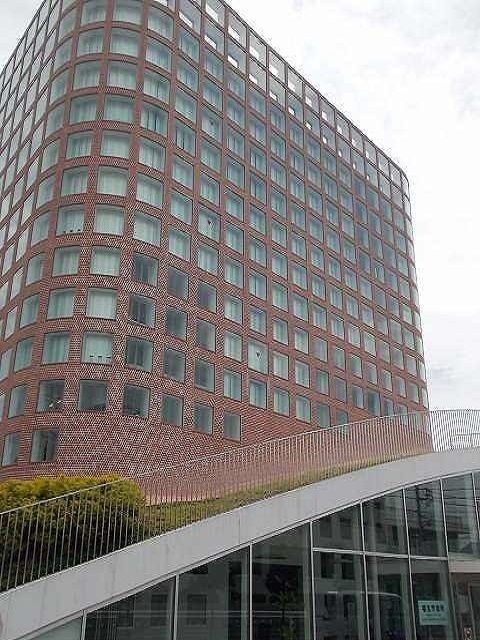 役所　福生市役所（役所）まで120m