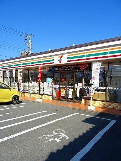 コンビニ　セブンイレブン福生志茂店（コンビニ）まで350m