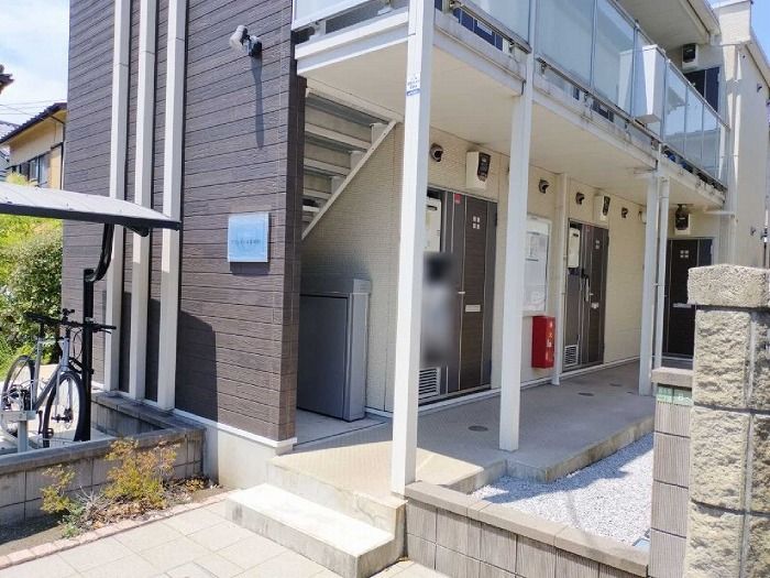 建物外観　反転・仕様・設備は現況と異なる場合があります（現況優先）