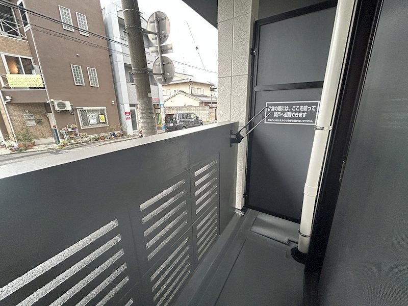バルコニー