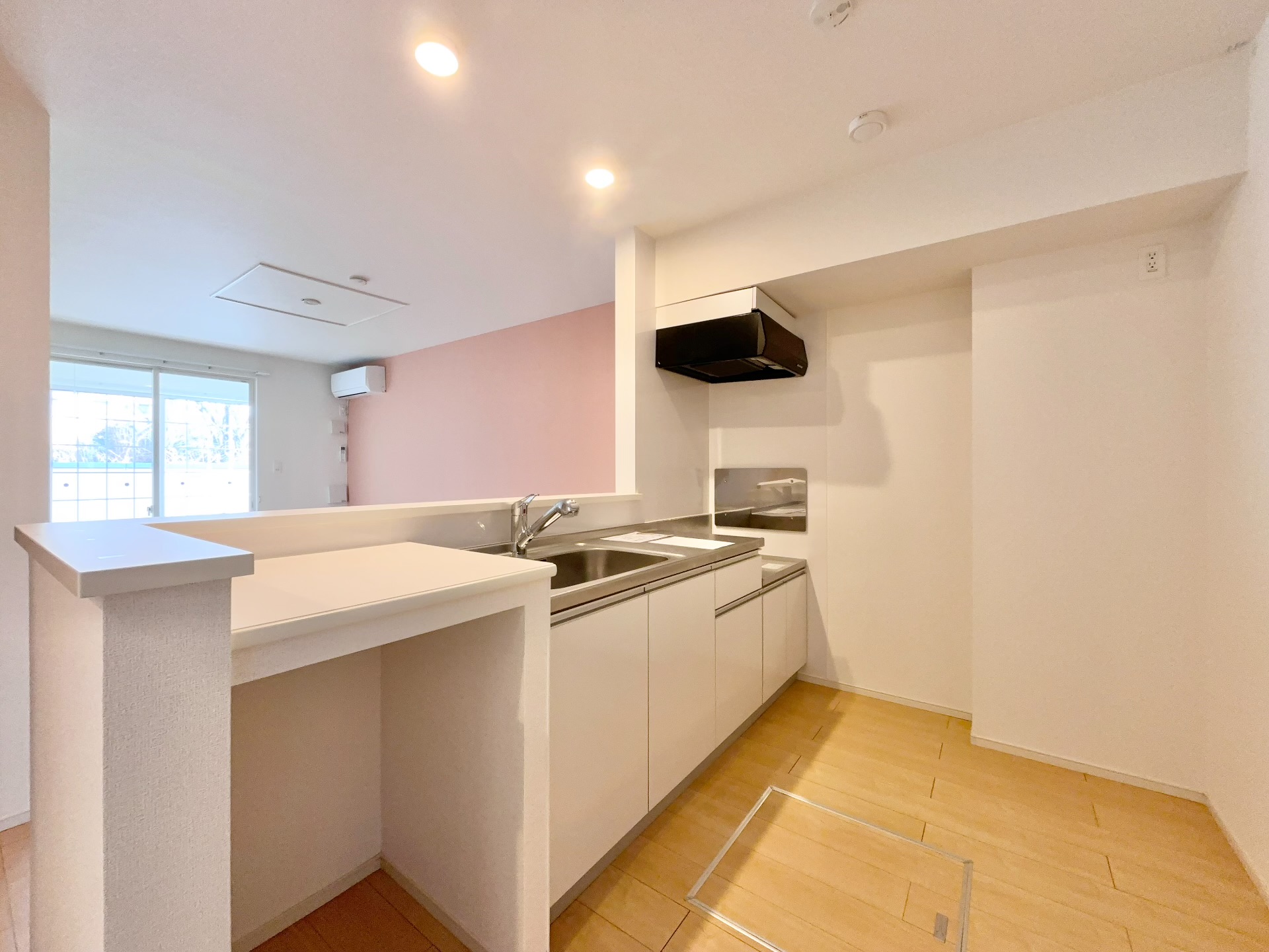 キッチン　キッチン部分・広めのカウンターキッチンです♪