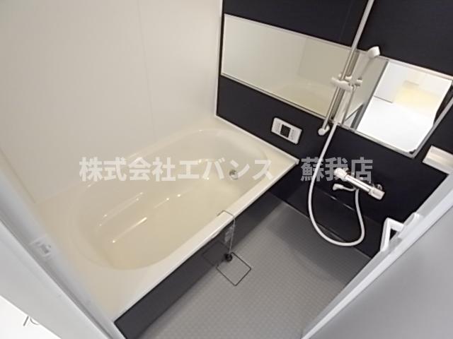 バス・シャワールーム　お風呂で日々の疲れを落としましょう