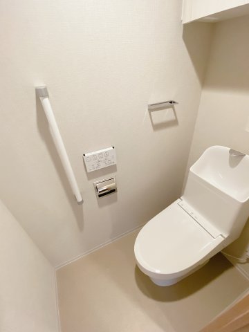 トイレ　コンパクトで使いやすいトイレです