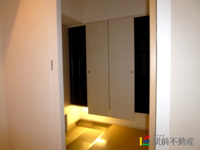 玄関　大きな収納有り♪