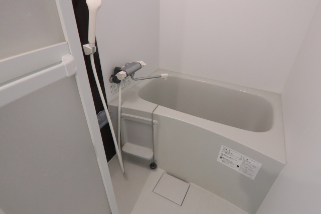 バス・シャワールーム　※別室の参考写真の為、現況優先です。