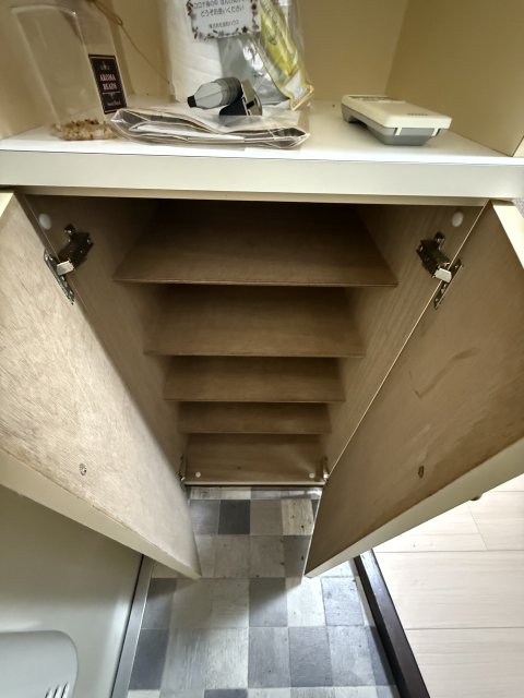 収納　同物件別号室のものです。