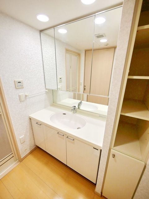 洗面設備　★お部屋探しはタウンハウジング稲田堤店まで★