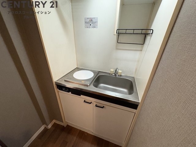 キッチン　1口IHコンロで火を使わず、料理初心者の方にもおすすめです！