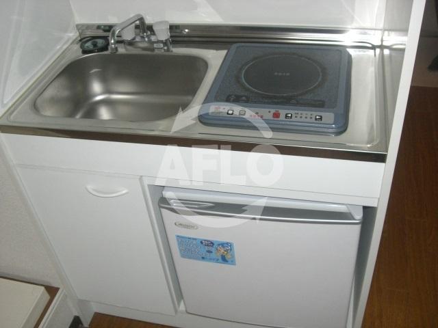 キッチン　カイザ71　冷蔵庫付きキッチン