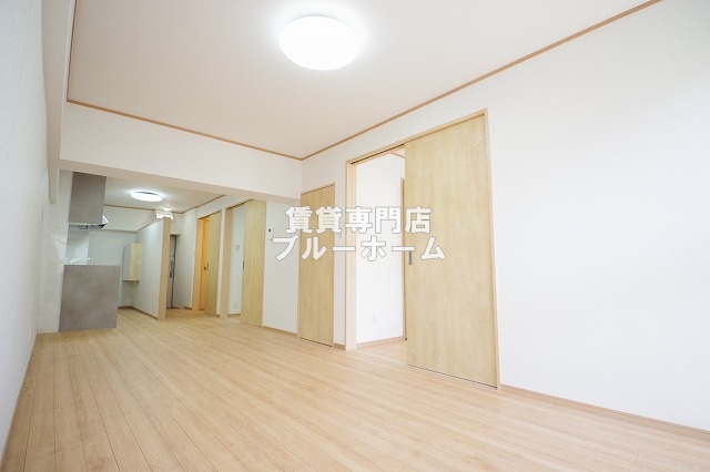 居室・リビング　広々としたリビング！