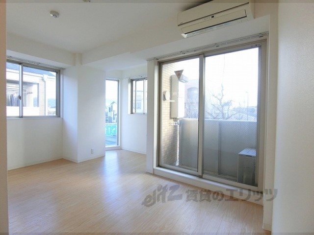 居室・リビング　洋室