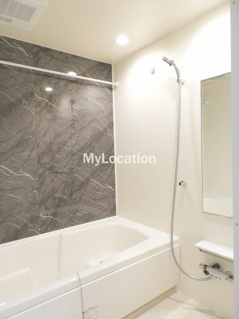 バス・シャワールーム　☆リラックスできるお風呂空間です☆