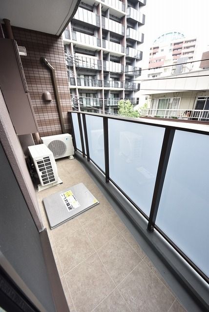 バルコニー　タウンハウジングレジデンス事業部　恵比寿店・赤坂店までお問…