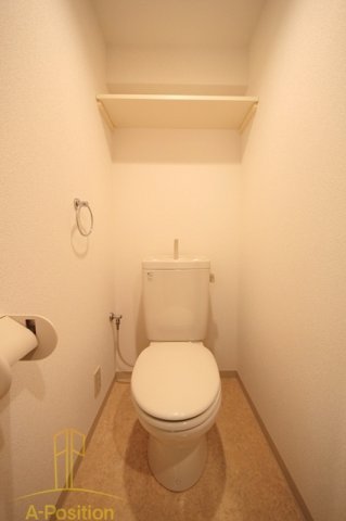 トイレ　エスリード梅田西第３