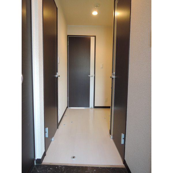 玄関　玄関※別部屋参考写真