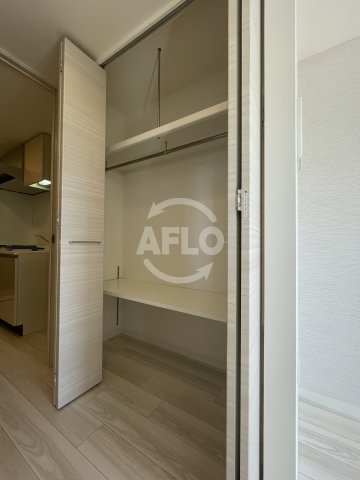 収納　コンフォリア京町堀　クローゼット