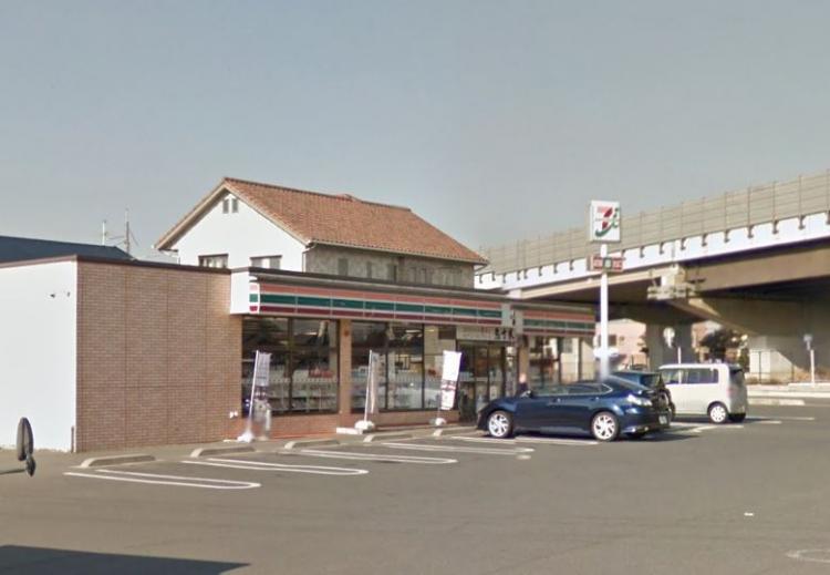 コンビニ　セブンイレブン倉敷東富井店（コンビニ）まで528m