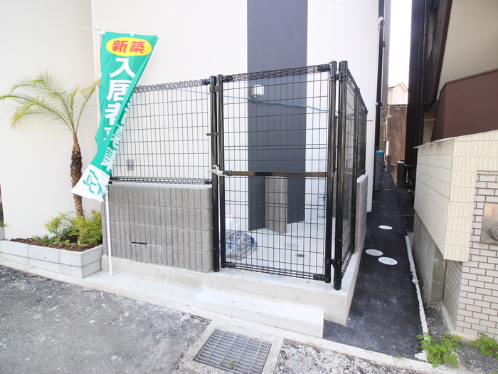 ガレット大池通りの外観写真