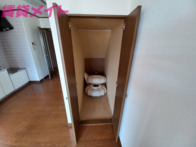 収納　別棟同型画像参考