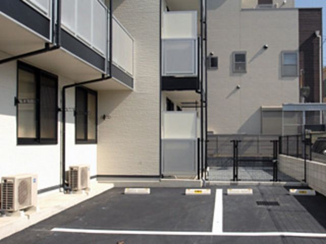 駐車場　敷地内駐車場あります★（要空き確認）