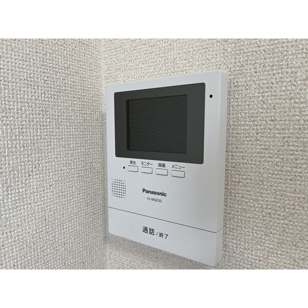 セキュリティ　モニター付きインターホン