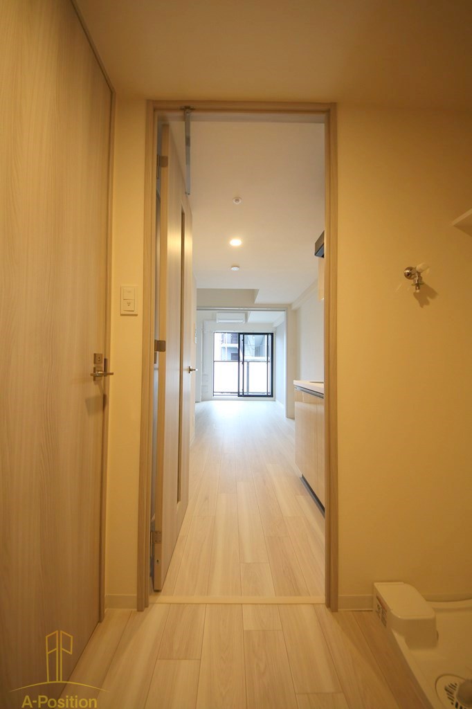 玄関　アプリーレ阿波座南