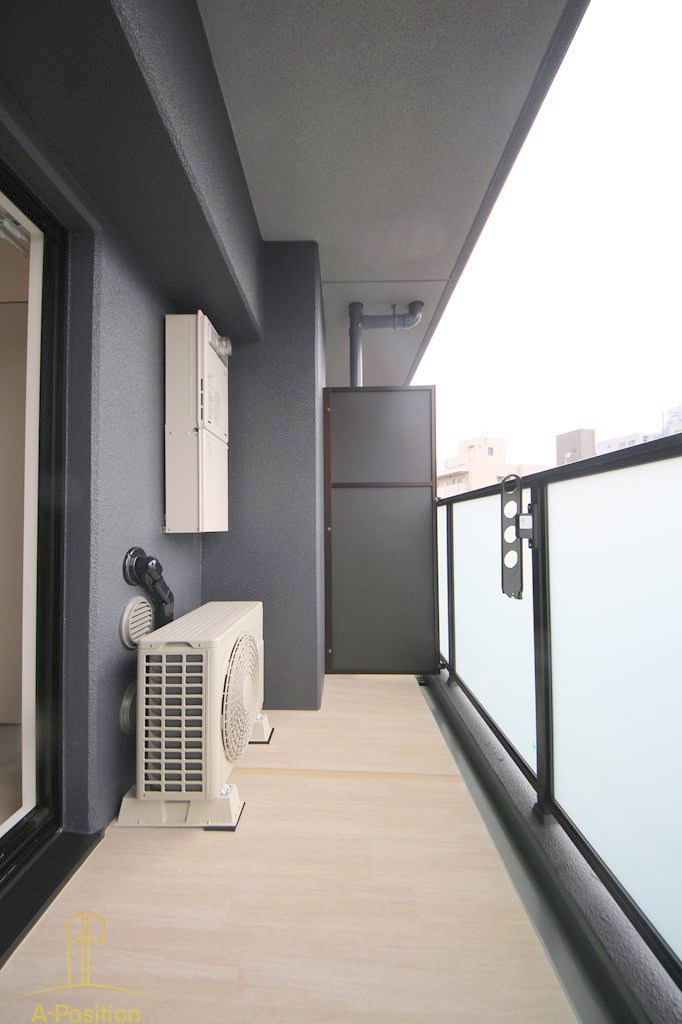 バルコニー　アプリーレ阿波座南