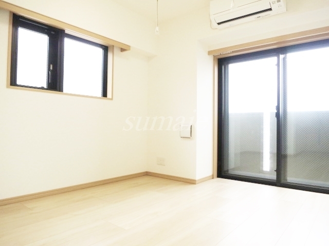 居室・リビング　人気の角部屋です☆