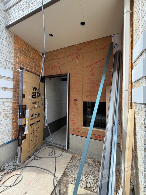 エントランス　オートロックで部外者はシャットアウト♪♪