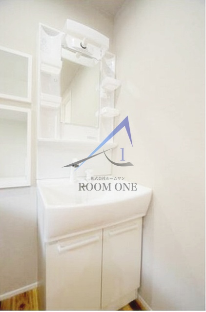 洗面設備　洗面台です。