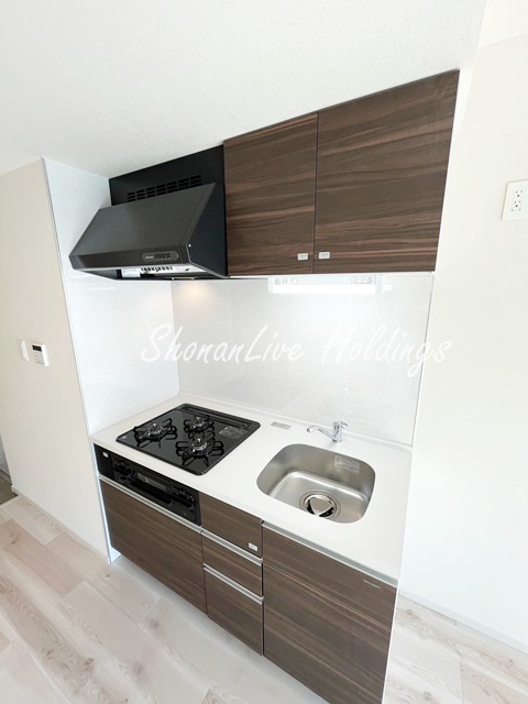 キッチン　ガス3口システムキッチン♪