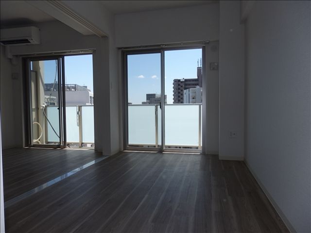 その他部屋・スペース　逆光で暗くなってしまいました