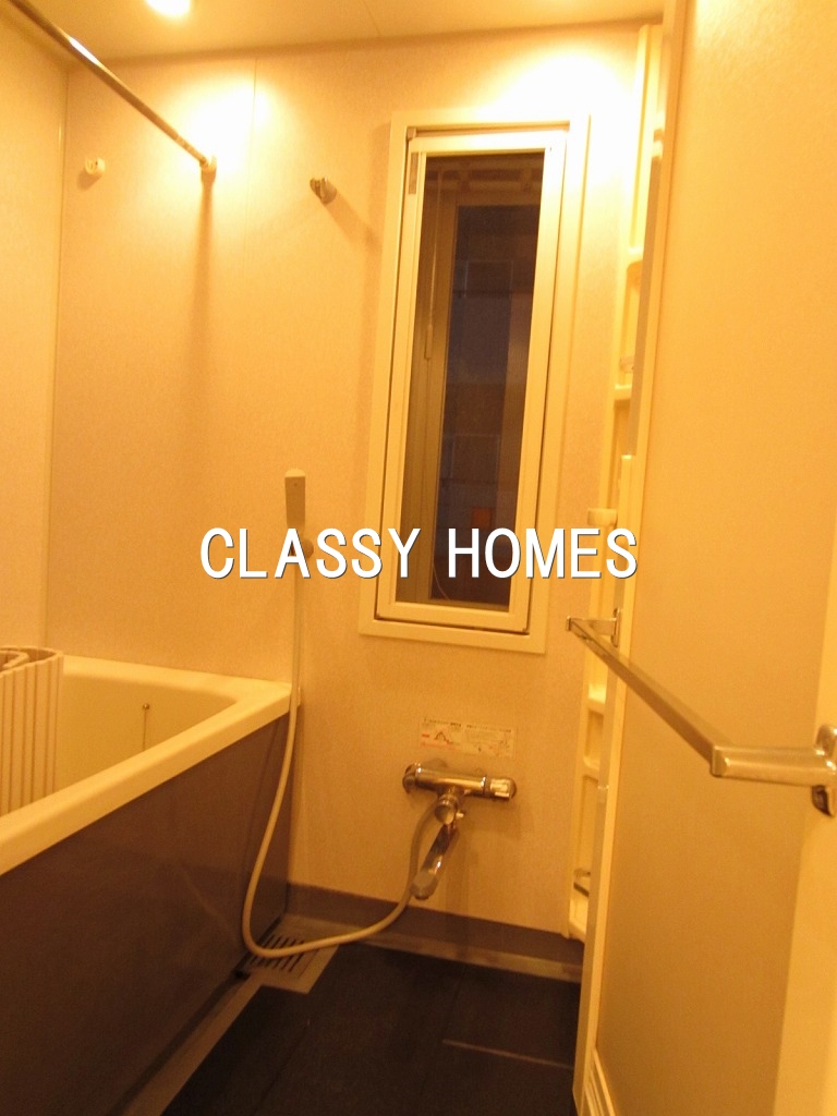 バス・シャワールーム　2005年竣工　アデッソ大森：バス