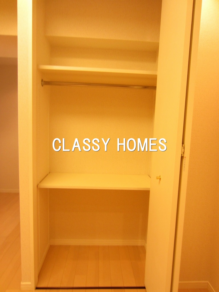 収納　2005年竣工　アデッソ大森：収納