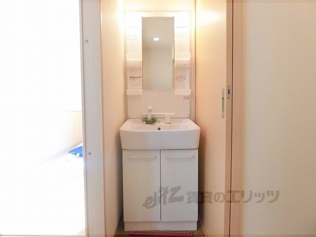 洗面設備　独立洗面台