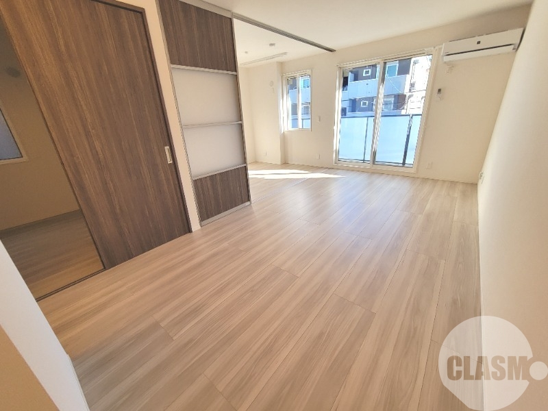 居室・リビング　広々としたリビング♪