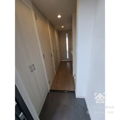 玄関　明るい玄関です