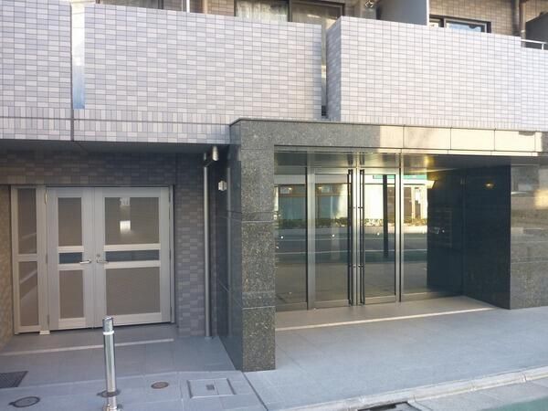 エントランス　☆共用設備もキレイ☆