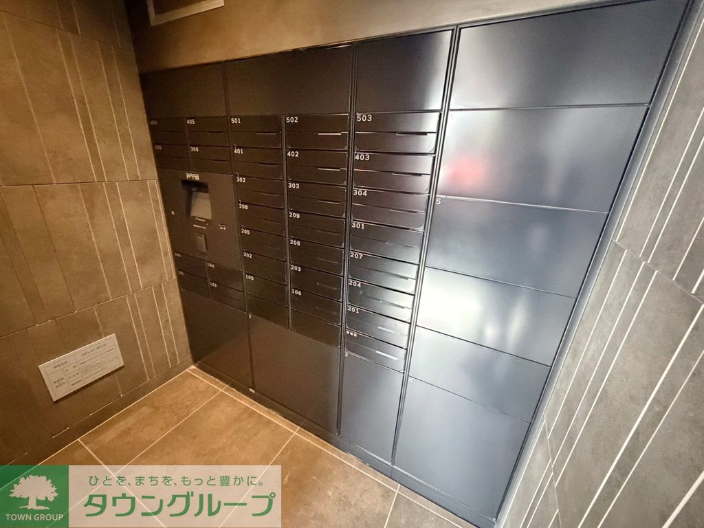 エントランス　エントランス