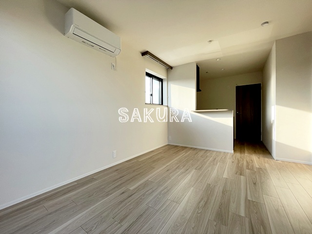 その他設備　室内エアコン付き♪