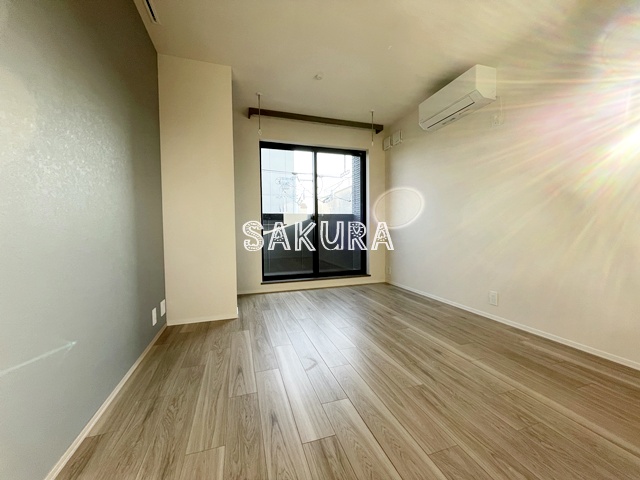 居室・リビング　開放感のあるゆったりとしたお部屋です♪