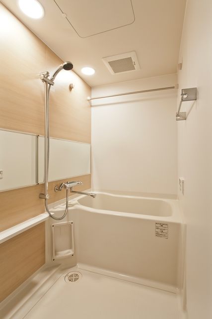 バス・シャワールーム　※別部屋の参考写真となります※現況優先※