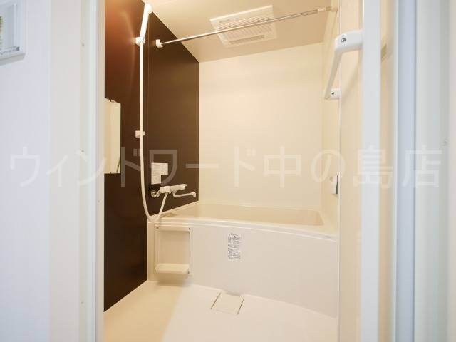 バス・シャワールーム　詳細は、ウィンドワード中の島店までご相談下さい。