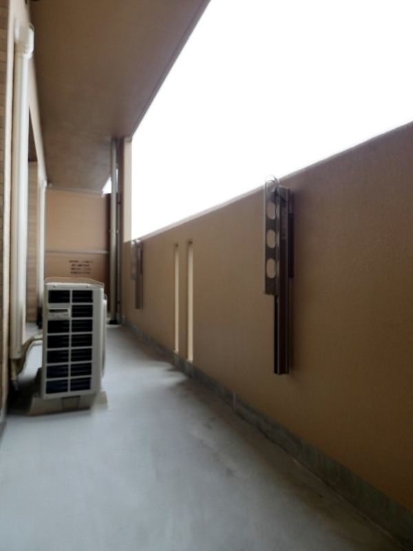 バルコニー　図面と現状に相違がある場合には現状を優先