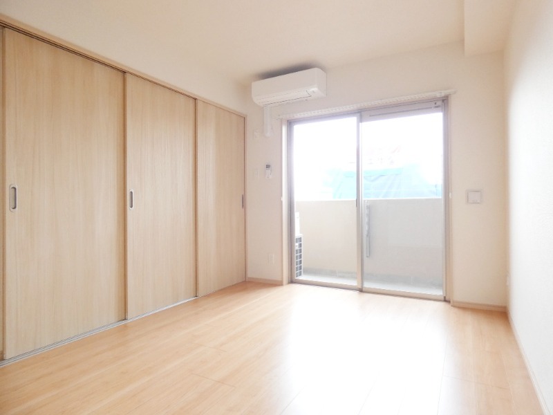 居室・リビング　図面と現状に相違がある場合には現状を優先