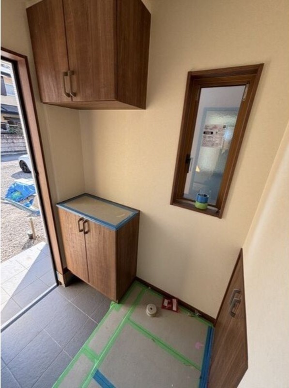 玄関　図面と現状に相違がある場合には現状を優先