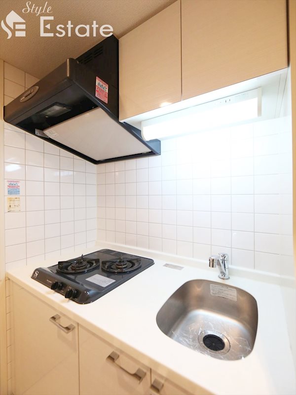 キッチン　システムキッチン（ガス2口コンロ）