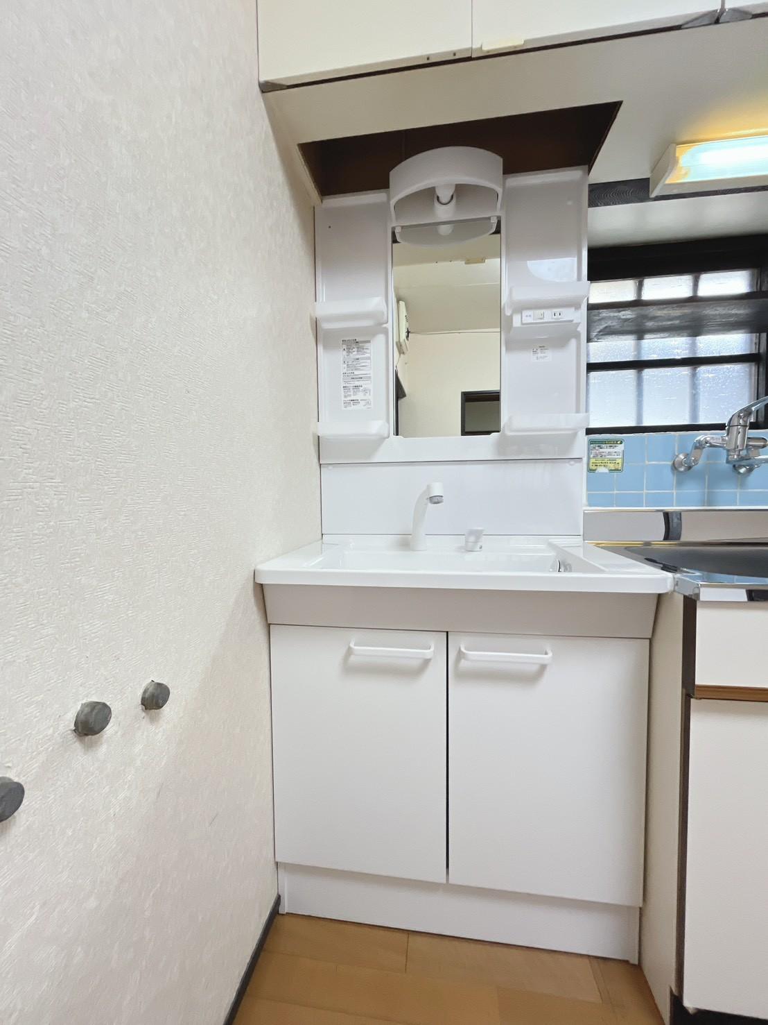 洗面設備　シャンプードレッサー