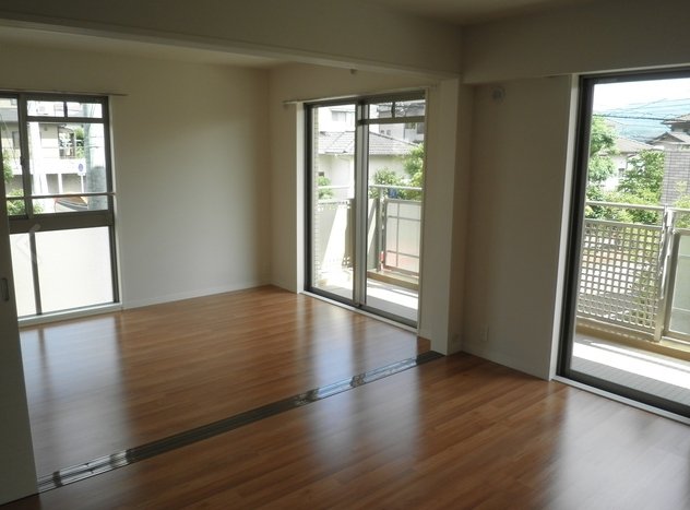 居室・リビング　同仕様サンプル写真